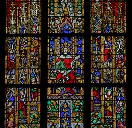 Vidriera que representa a Salomón entronizado, c. 1320, siglos XIV-XX (mayormente moderna)